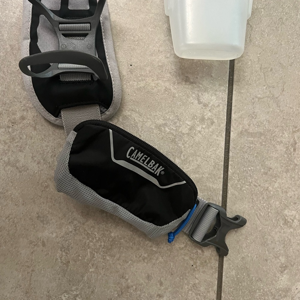 CamelBak Black and Gray Hydration Pouch